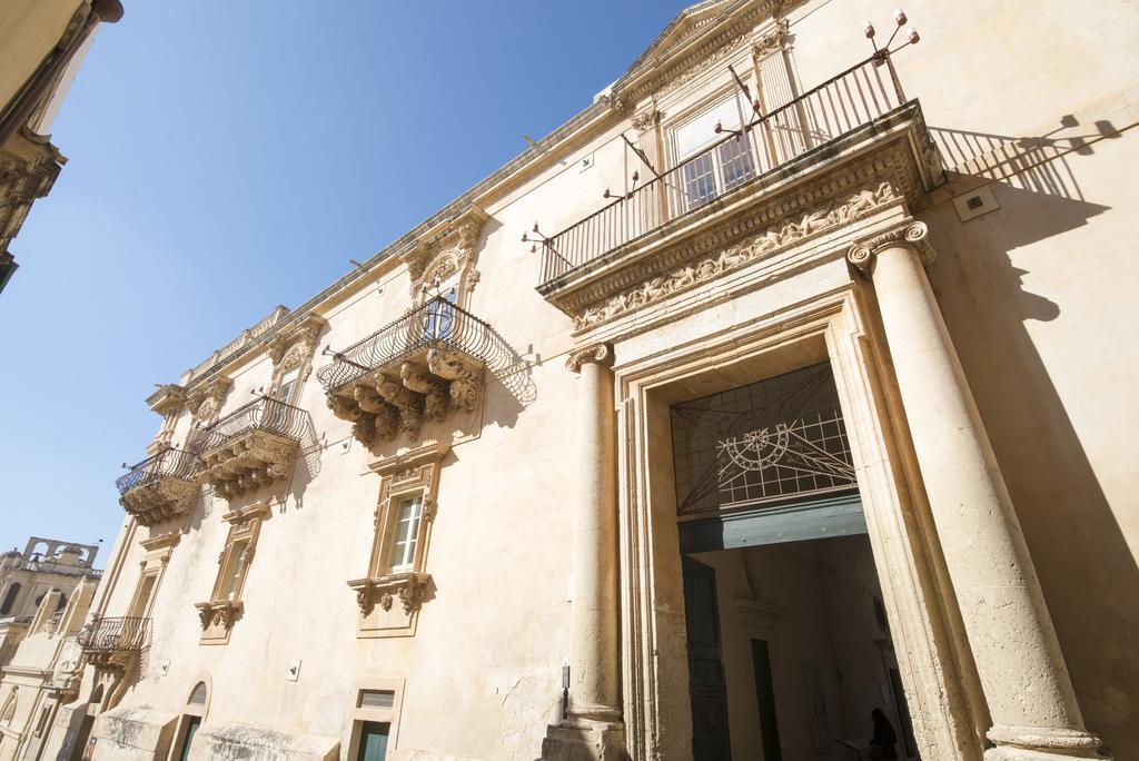 Apartament Casa Elia: Locazione Breve Noto Zewnętrze zdjęcie