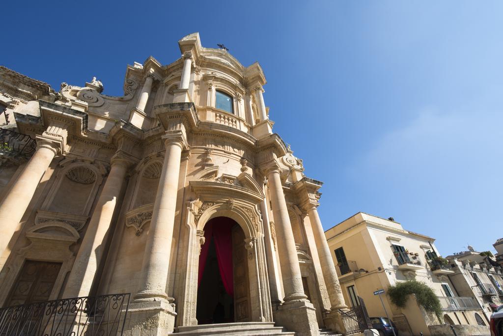 Apartament Casa Elia: Locazione Breve Noto Zewnętrze zdjęcie