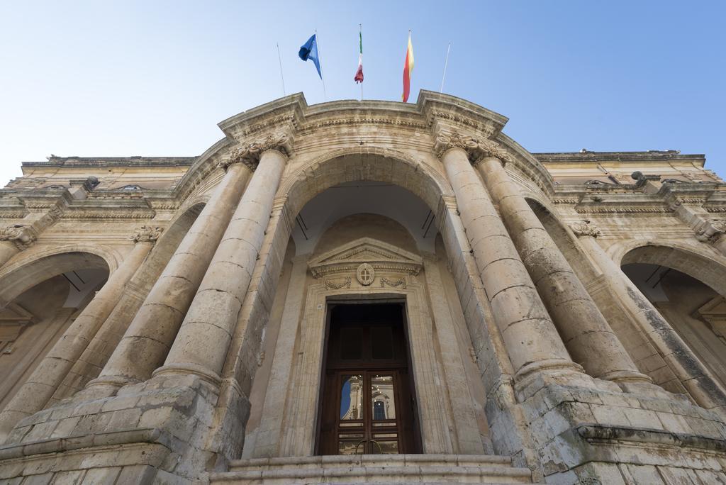 Apartament Casa Elia: Locazione Breve Noto Zewnętrze zdjęcie
